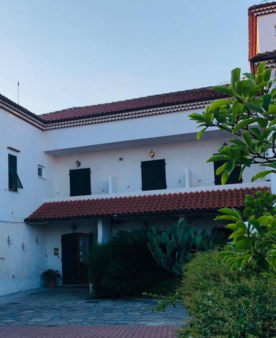 Pietra Ligure - Essential With Swimming Pool Apartment Exterior foto